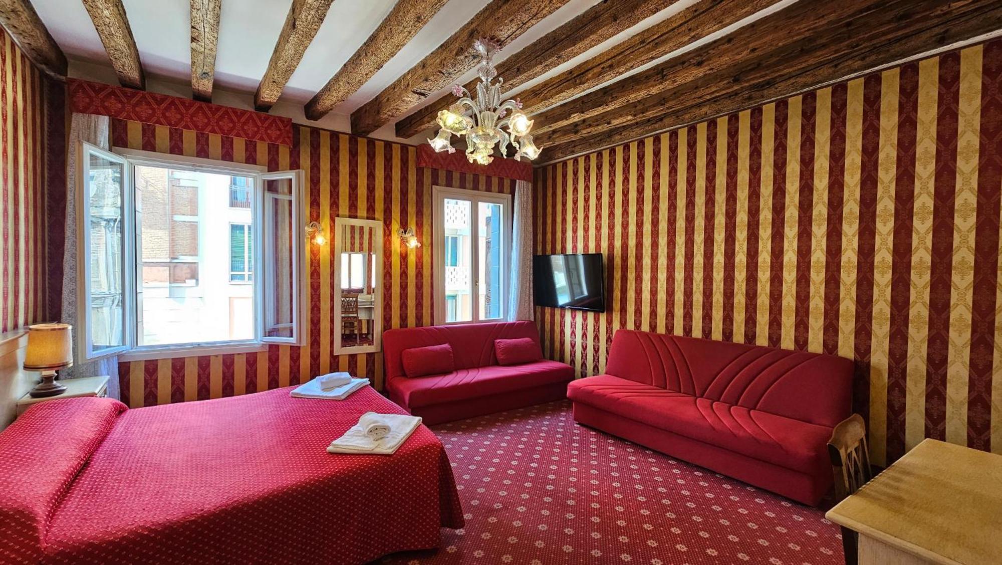 Ca' Messner 5 Leoni Hotel Venice Exterior photo